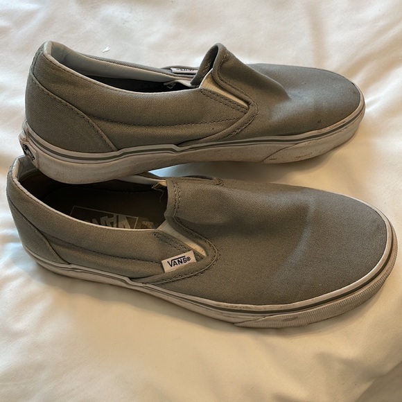 Slip on Vans!!! - Picture 4 of 4